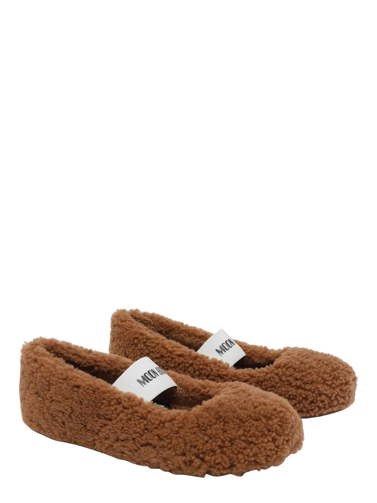 Moon Boot Flat shoes Brown alternative