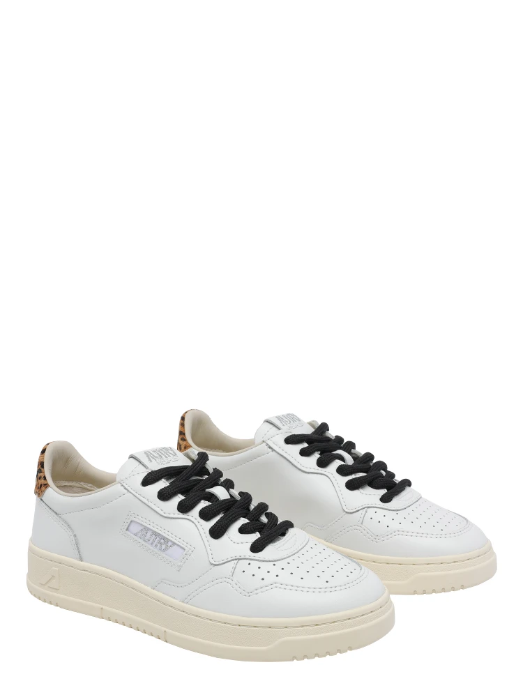 AUTRY Sneakers White alternative