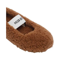 Moon Boot Flat shoes Brown