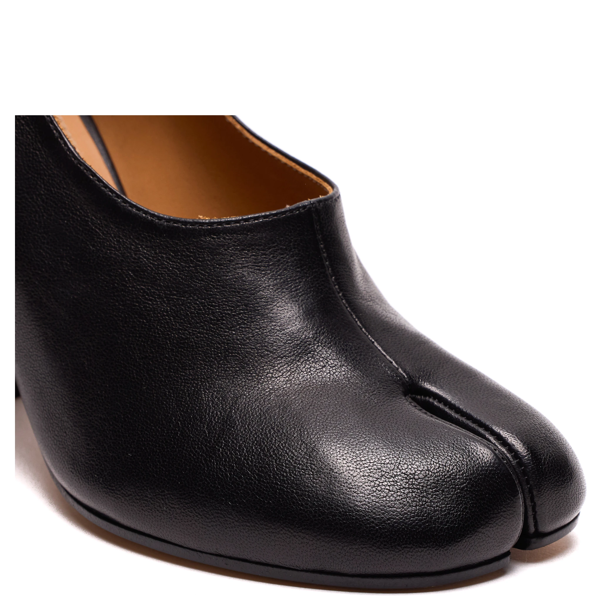 Maison Margiela With Heel Black