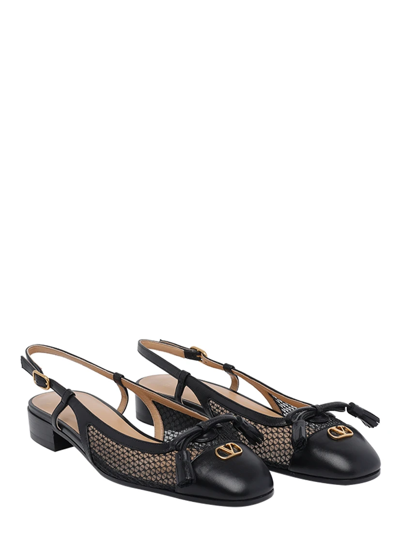 Valentino Garavani Flat shoes Black