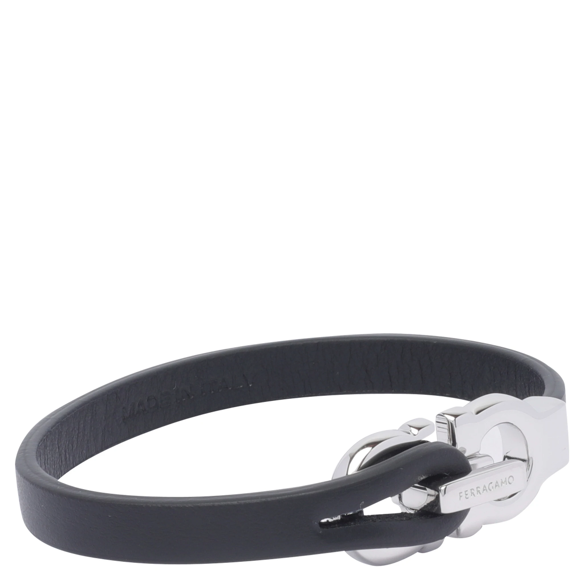 فيراغامو بيجو أسود