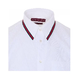 قمصان غوتشي بيضاء