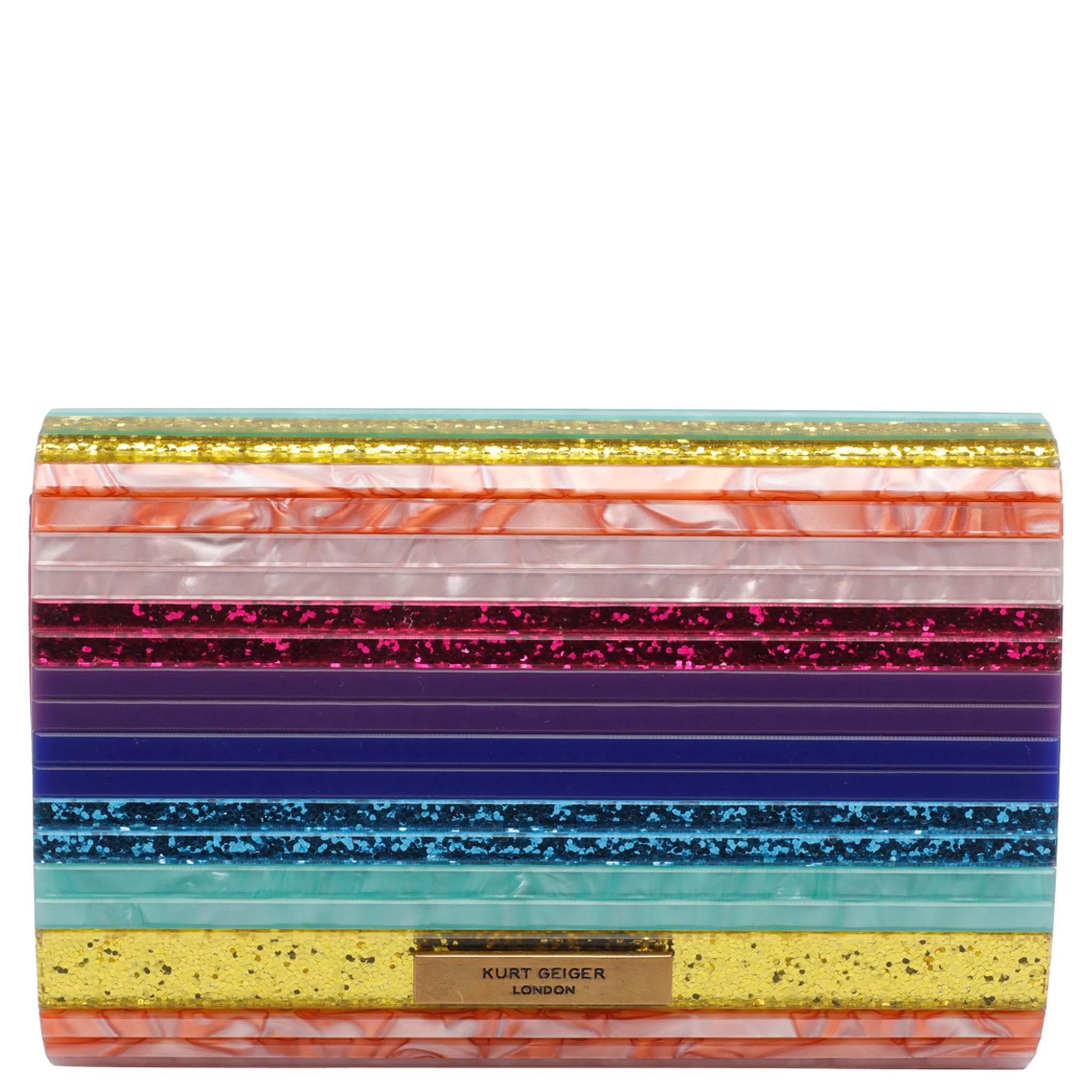 حقائب كورت جايجر.. متعددة الألوان