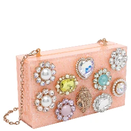 حقائب كورت جايجر.. وردية اللون