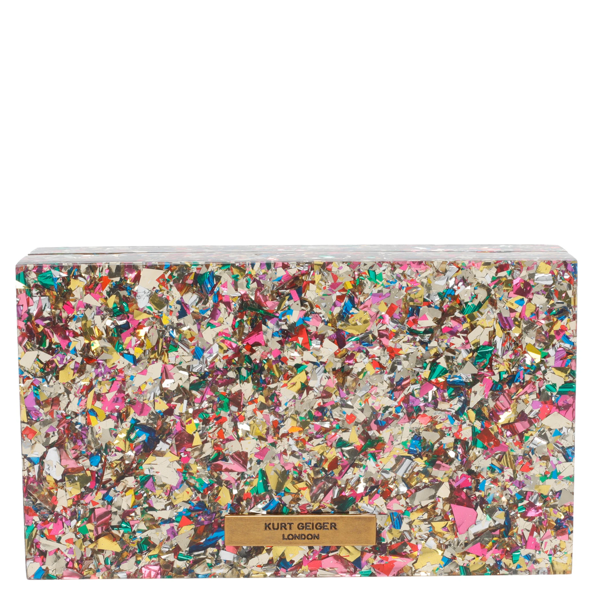 حقائب كورت جايجر.. متعددة الألوان