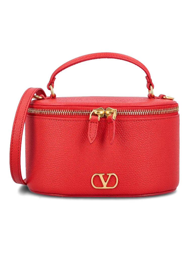 حقائب فالنتينو غارافاني