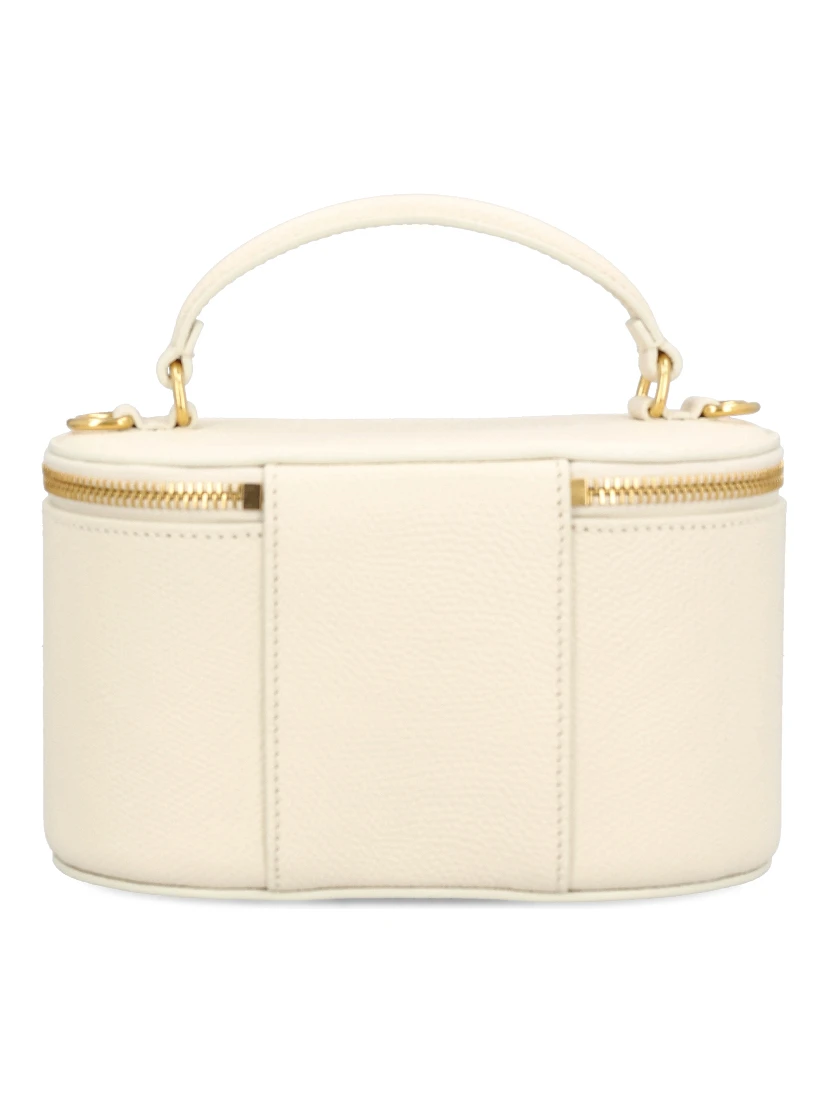 حقائب فالنتينو غارافاني