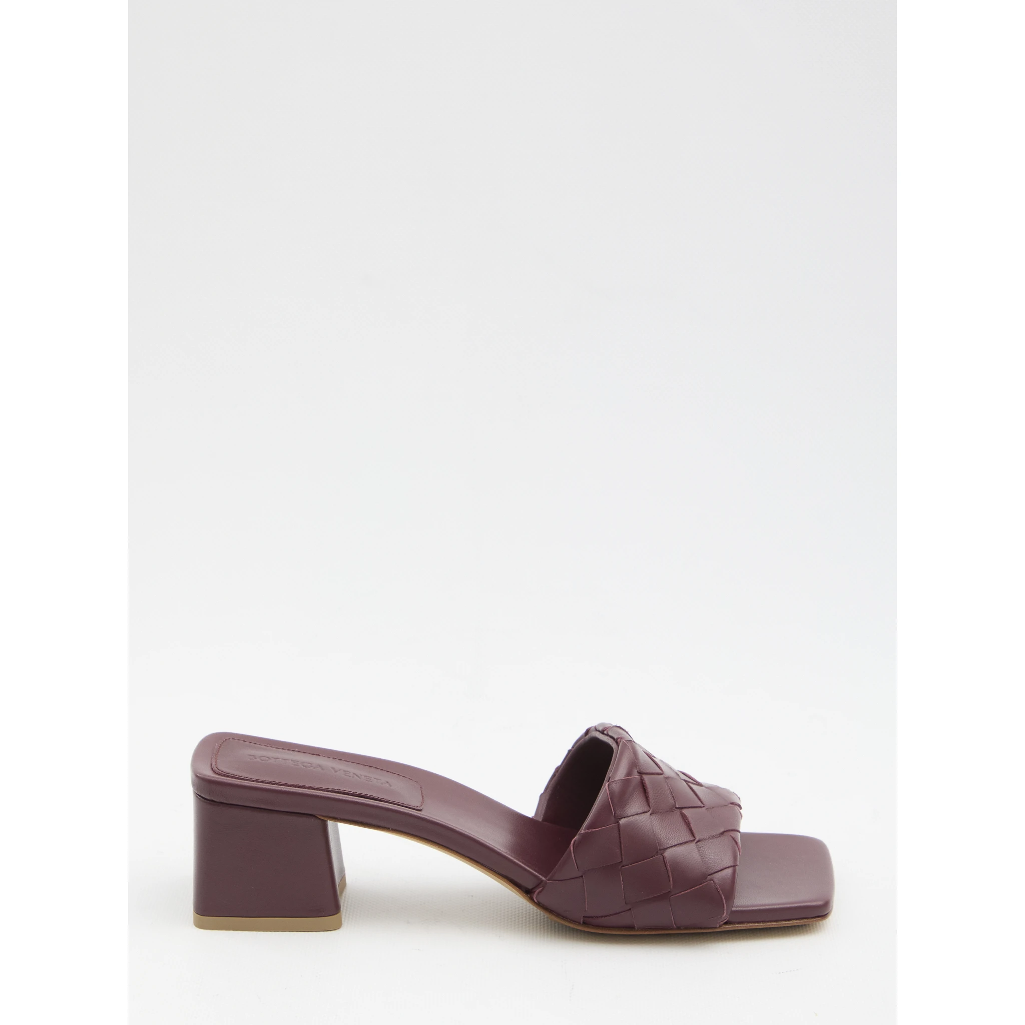Parco Barolo mules