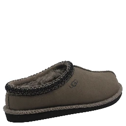 صندل UGG رمادي