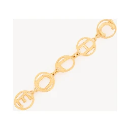 مجوهرات كلوي الذهبية