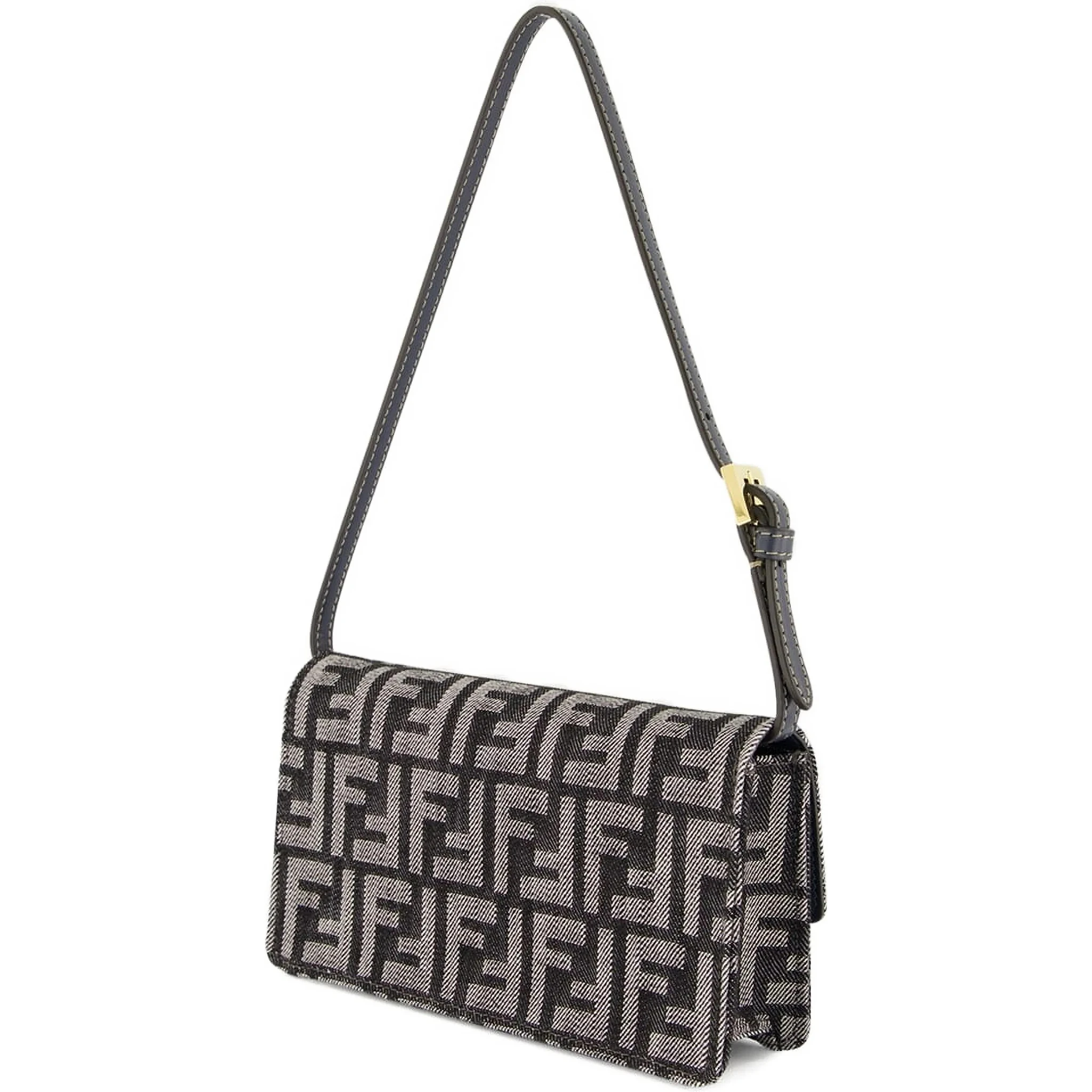 Baguette chain strap