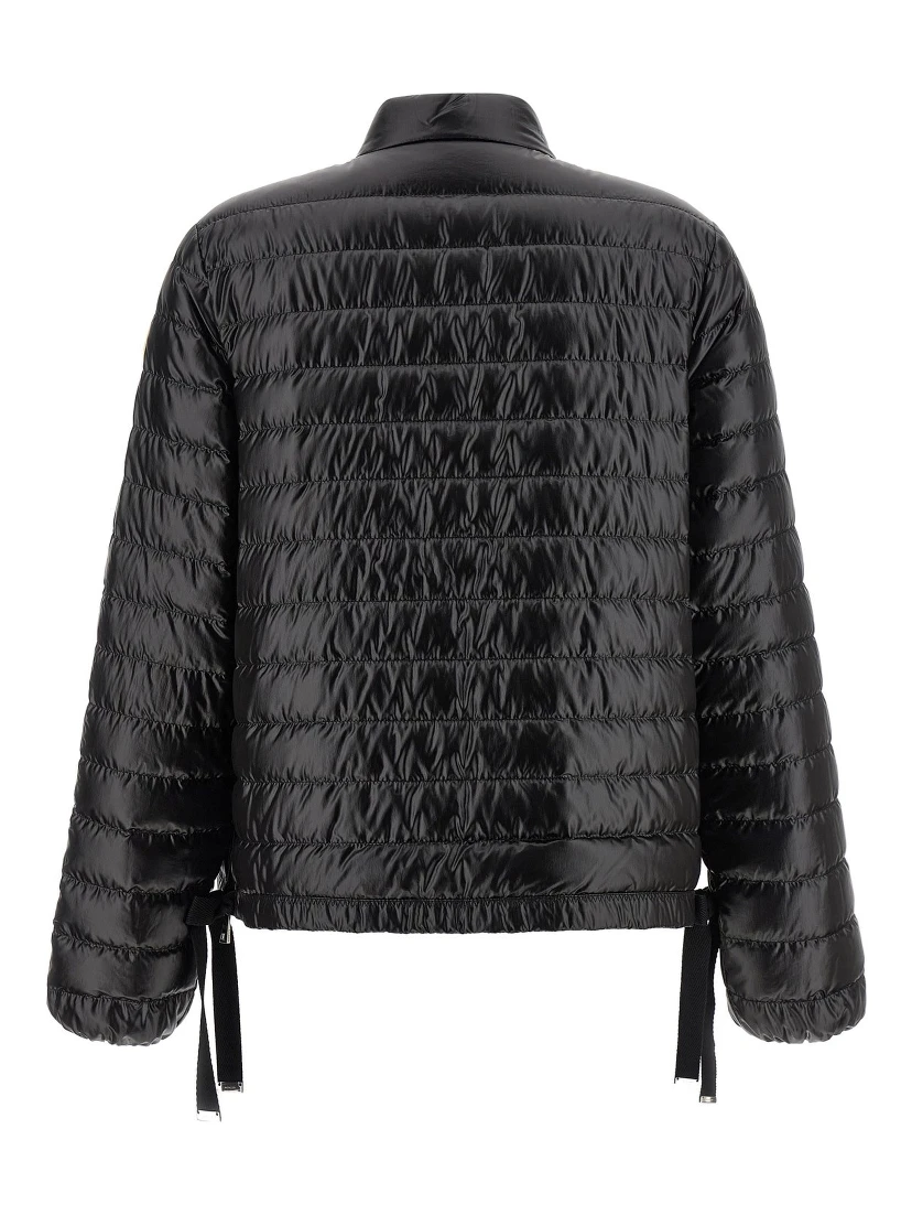 معاطف مونكلير سوداء