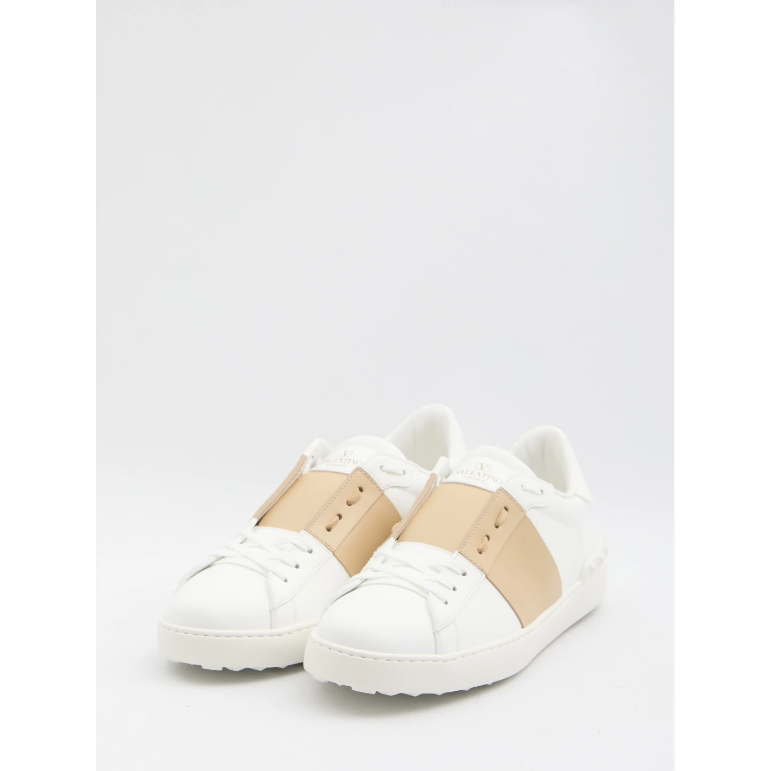 Open sneakers