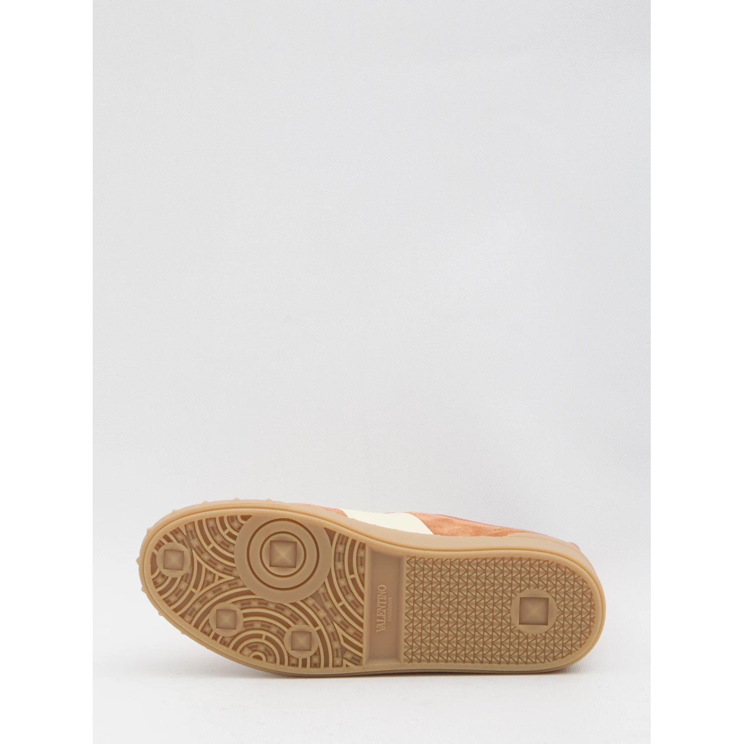 Upvillage sneakers