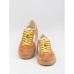 Upvillage sneakers
