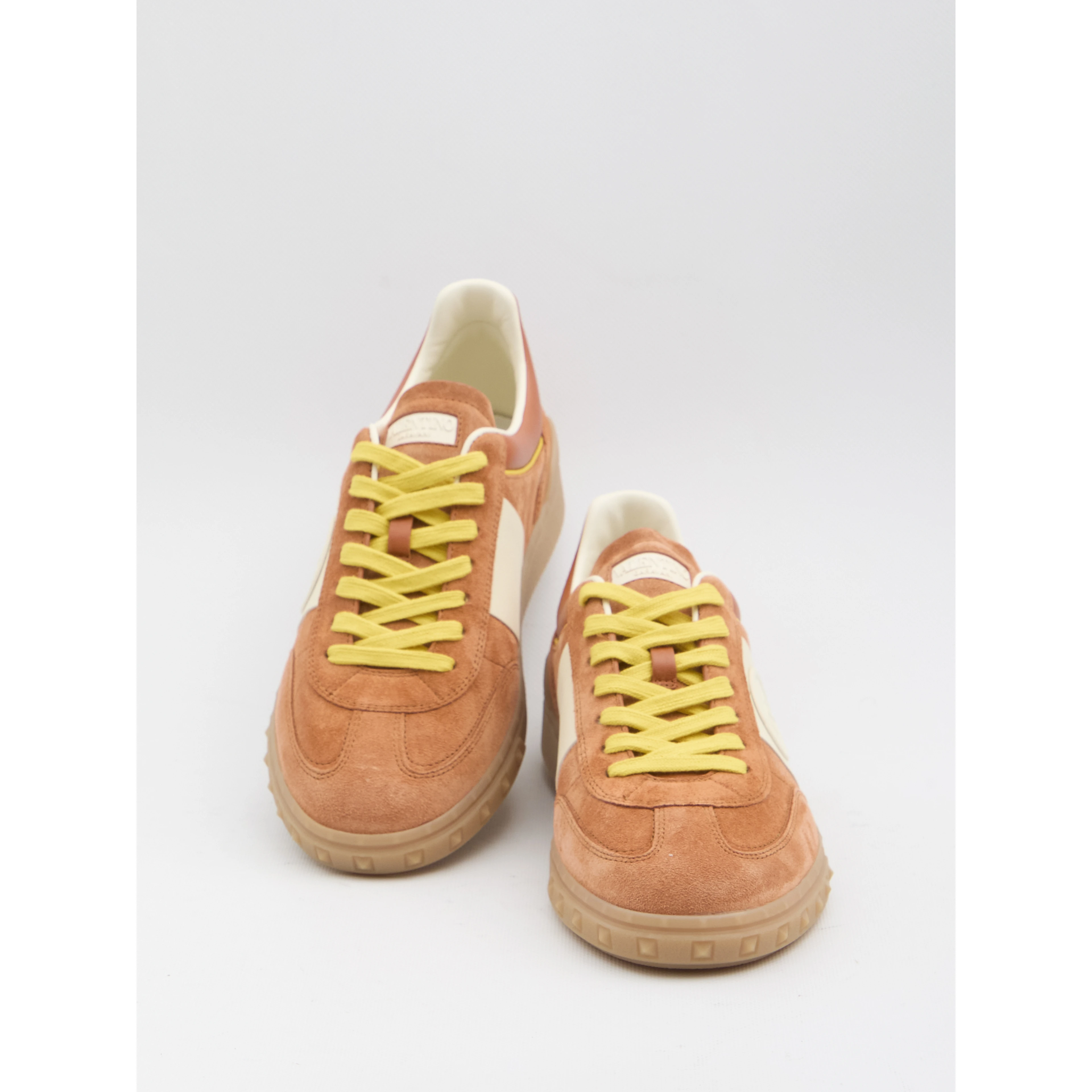 Upvillage sneakers