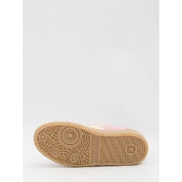 Upvillage sneakers