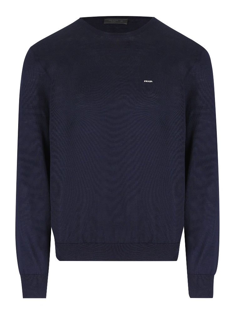 كنزات برادا زرقاء