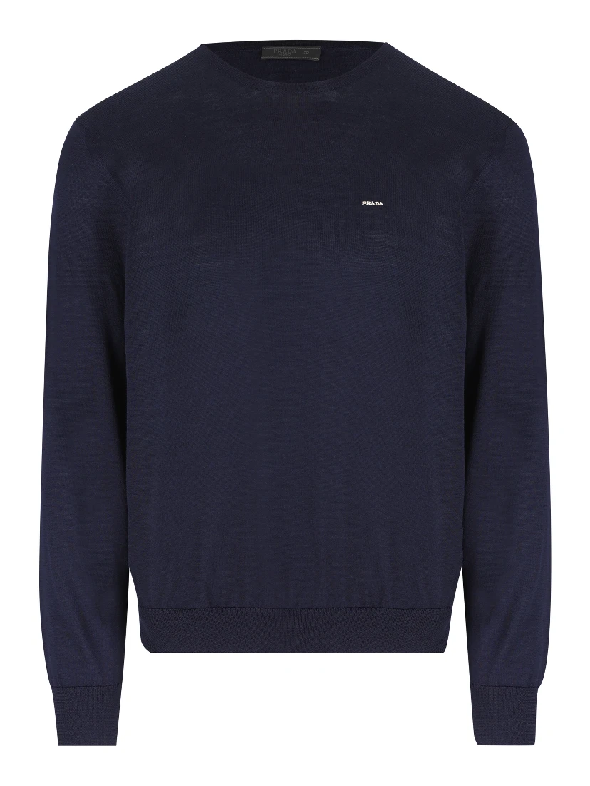 كنزات برادا زرقاء