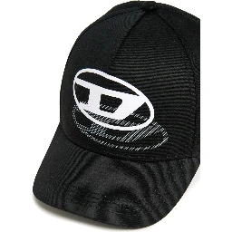 HAT WITH LOGO