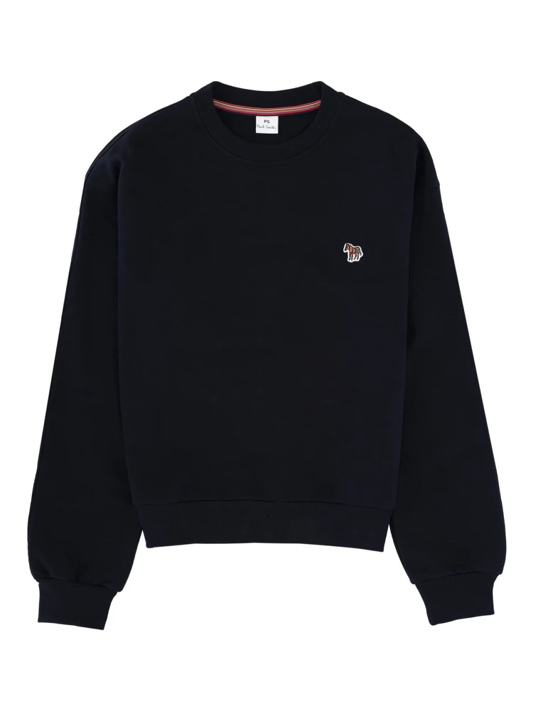 كنزة رياضية بشعار