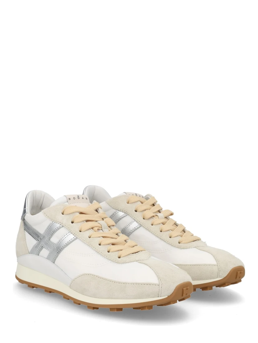 حذاء رياضي "هوجان أثليتيك"