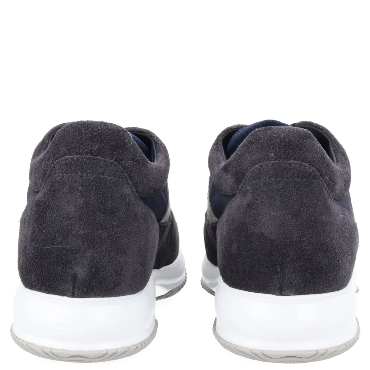 "INTERACTIVE" SNEAKER