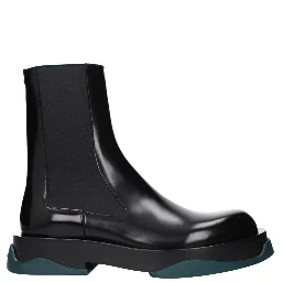 حذاء كاحل من الجلد الأسود