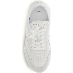 حذاء رياضي منخفض من جلد العجل الأبيض من بوس توروس