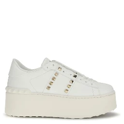 حذاء رياضي ذو نعل سميك من جلد العجل الأبيض من بوس توروس