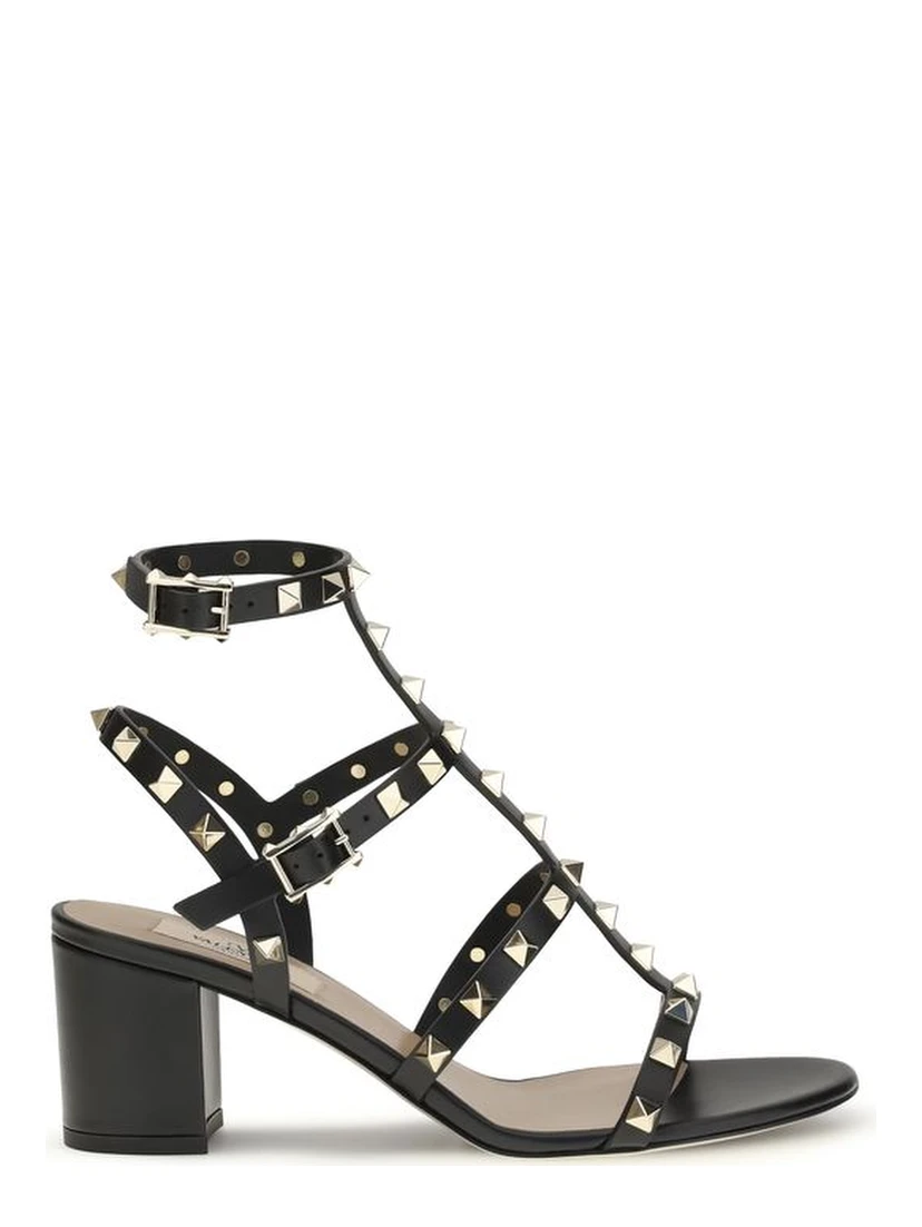 صندل بوس توروس ذو نعل سميك من جلد العجل الأسود