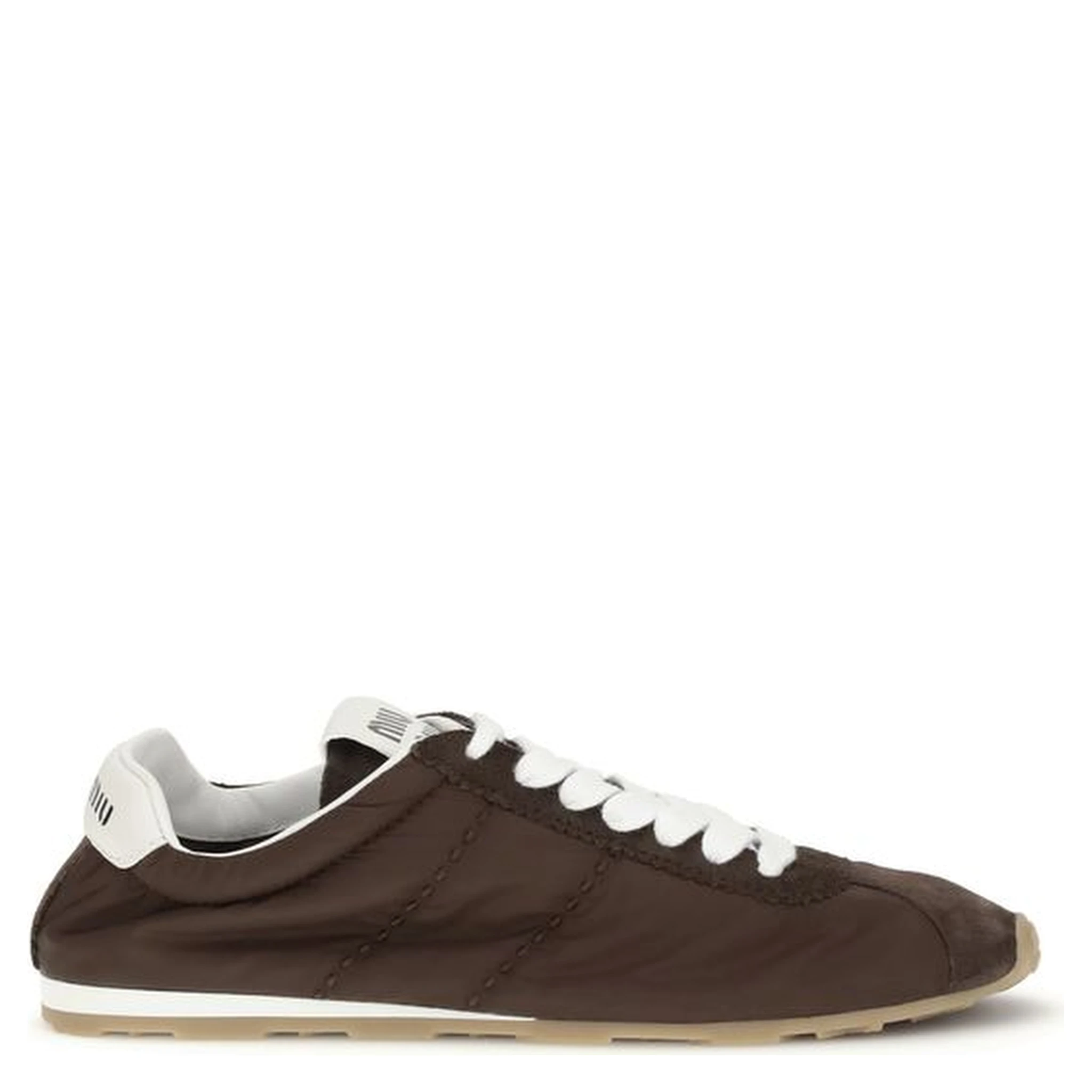 حذاء رياضي منخفض من جلد العجل البني من بوس توروس