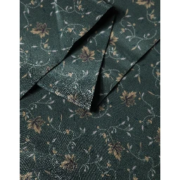 Green Silk Floral Pattern Fringed 135cm X 16cm  Scarf