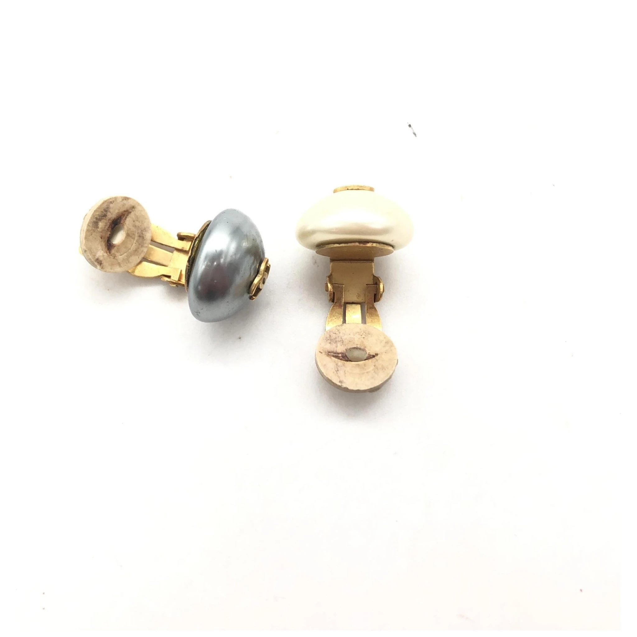 Gray And White Pearl Stud Earrings