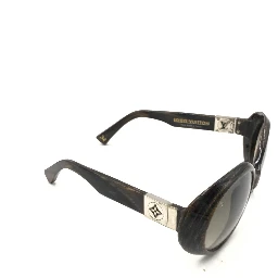 Louis Vuitton Suspense BugEye Sunglases, Polorized