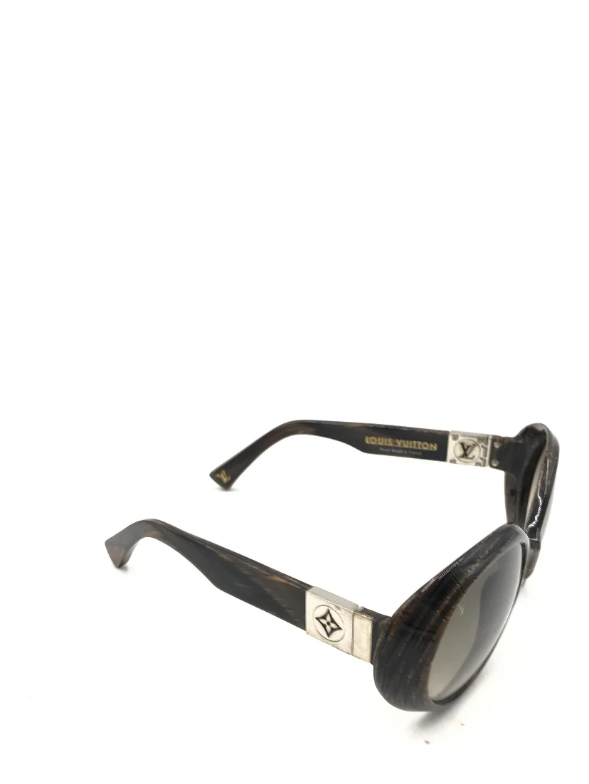 Louis Vuitton Suspense BugEye Sunglases, Polorized