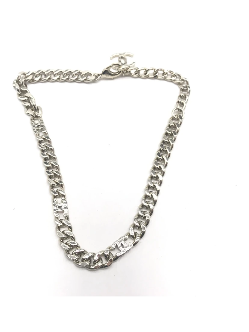Silver Tone Curb Chain Link Necklace