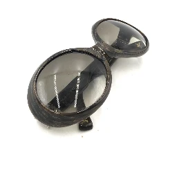 Louis Vuitton Suspense BugEye Sunglases, Polorized