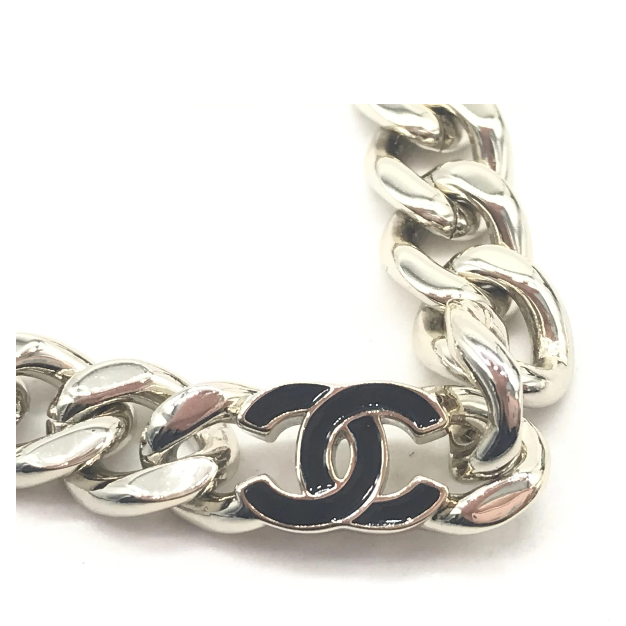 Silver Tone Curb Chain Link Necklace