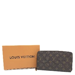 Monogram Zippy Wallet In Good Condition