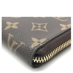 Monogram Zippy Wallet In Good Condition