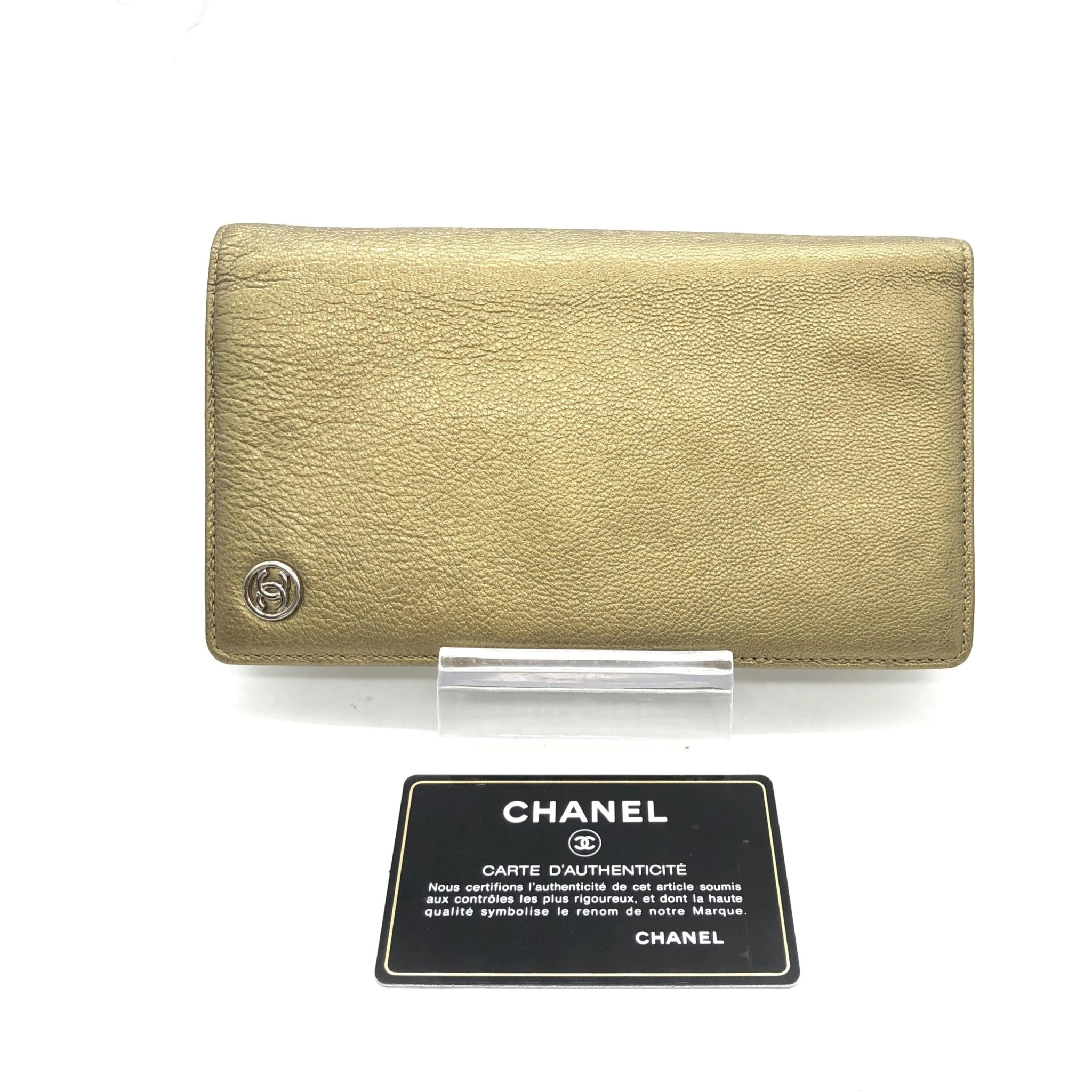 Gold Tone Caviar Leather Bifold Wallet