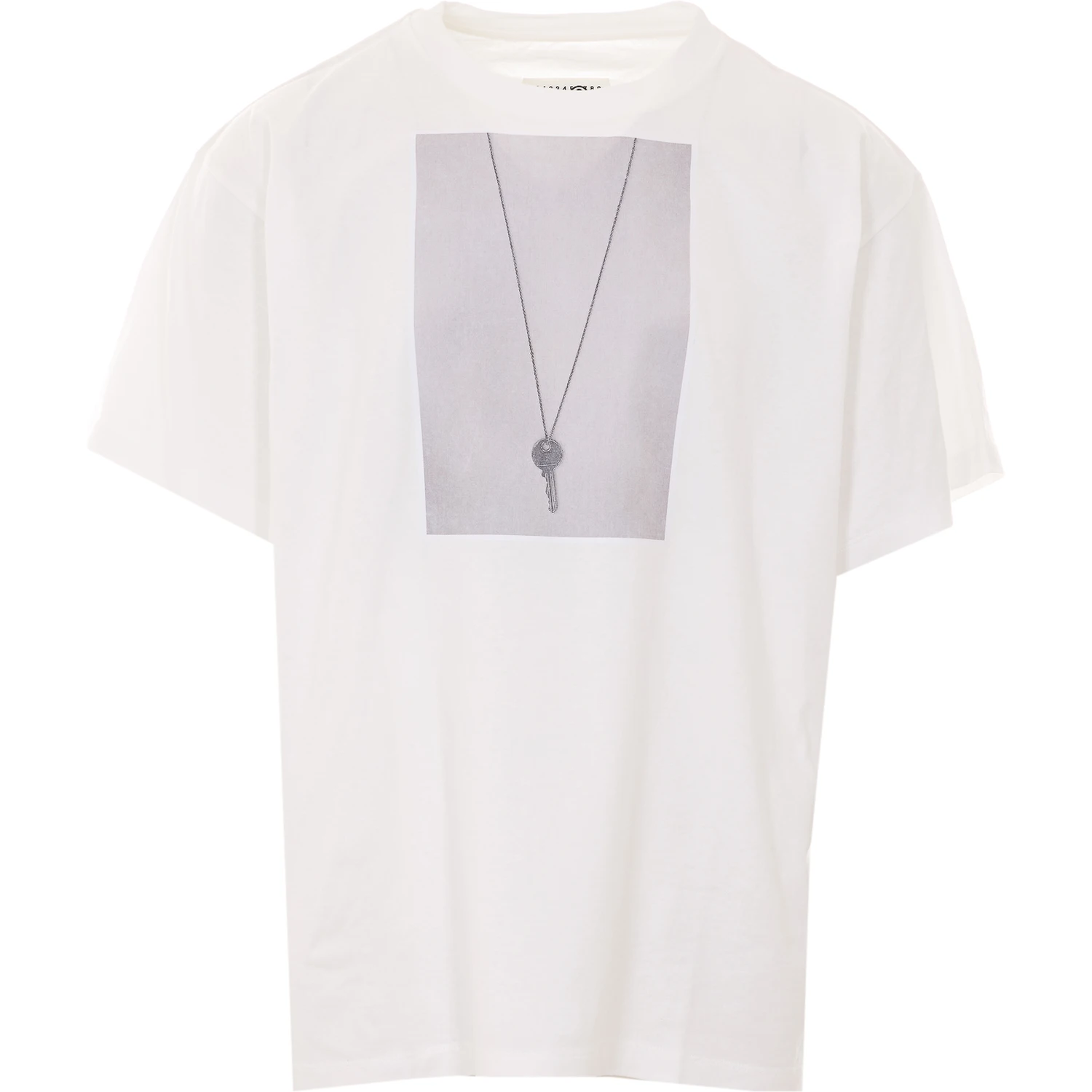 تيشيرتات وبولو بيضاء من MM6 Maison Margiela