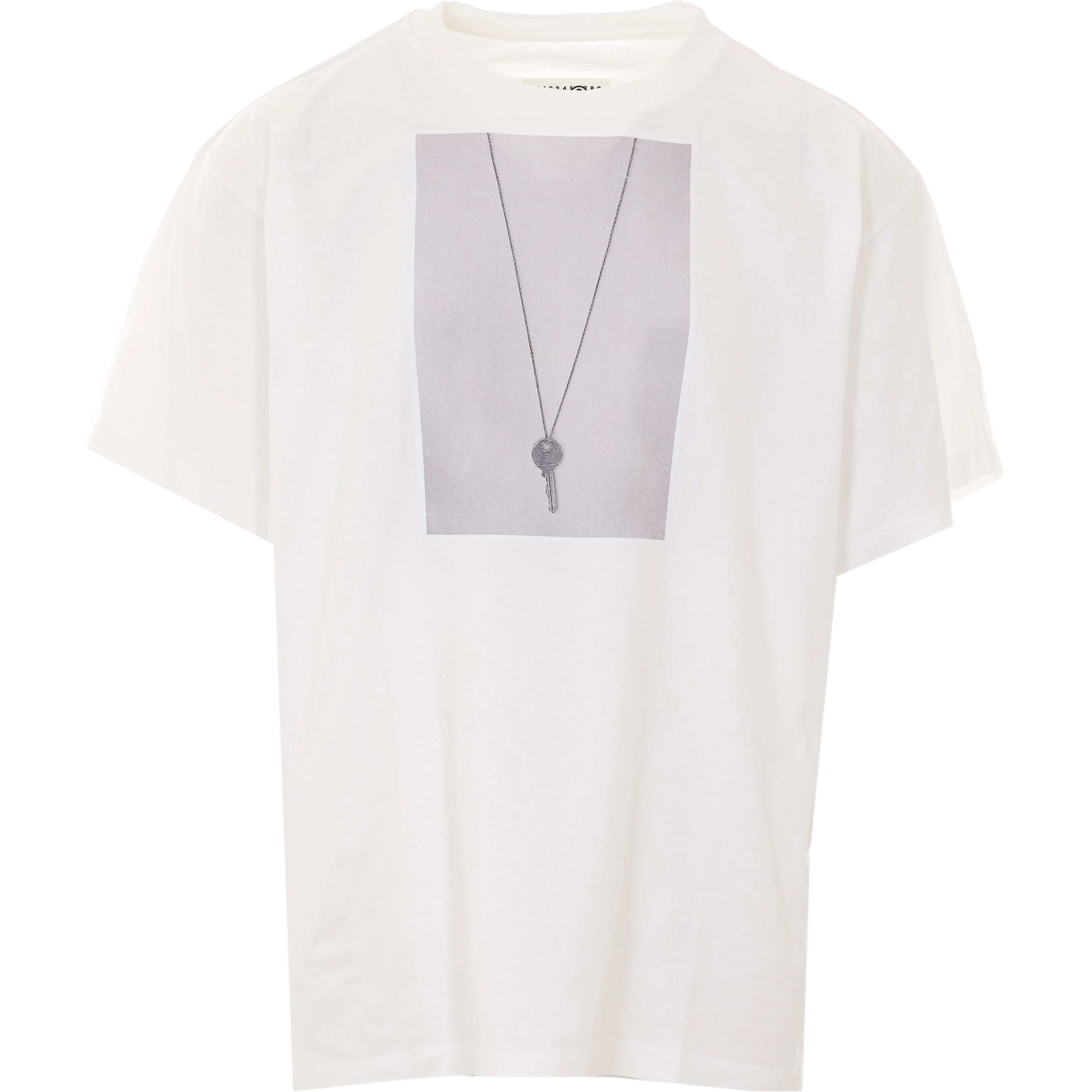تيشيرتات وبولو بيضاء من MM6 Maison Margiela