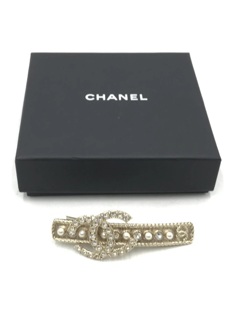 Crystal Pearl CC Hair Clip alternative