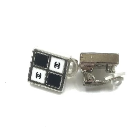 Coco Mark Earrings Black/White/Silver