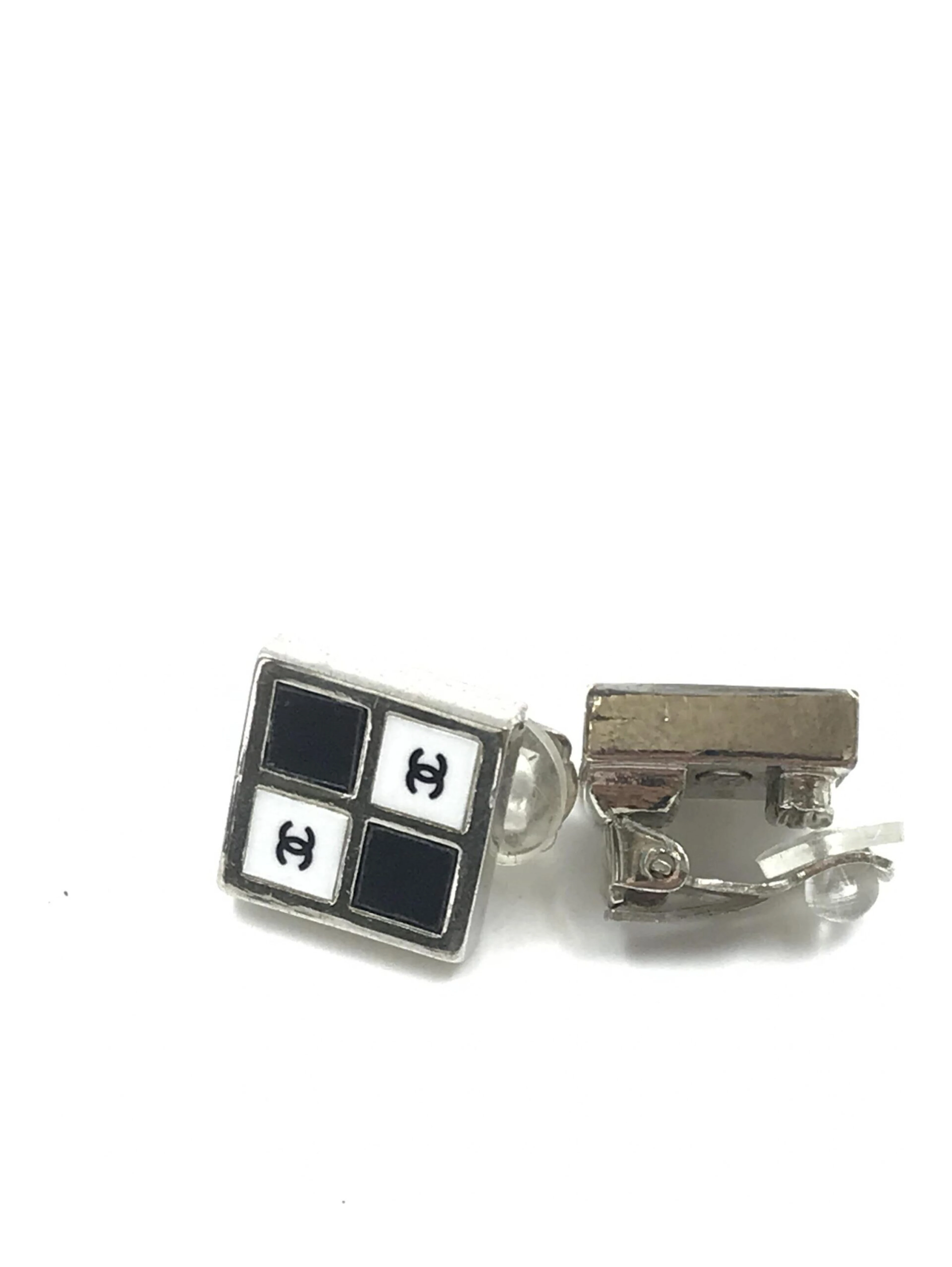 Coco Mark Earrings Black/White/Silver