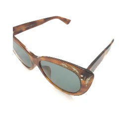 Cat Eye Sunglasses With Tortoise Shell
