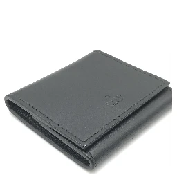 Compact Leather Wallet With Sleek Design